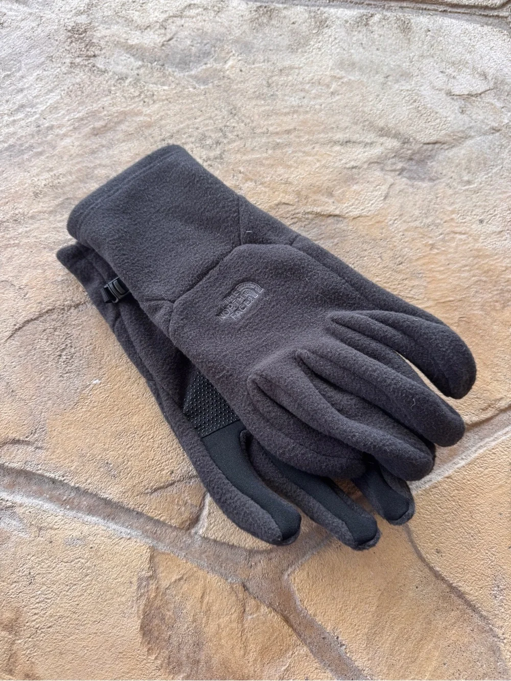 The North Face Denali Etip UR Powered Fleece Gloves Men’s XL Gray